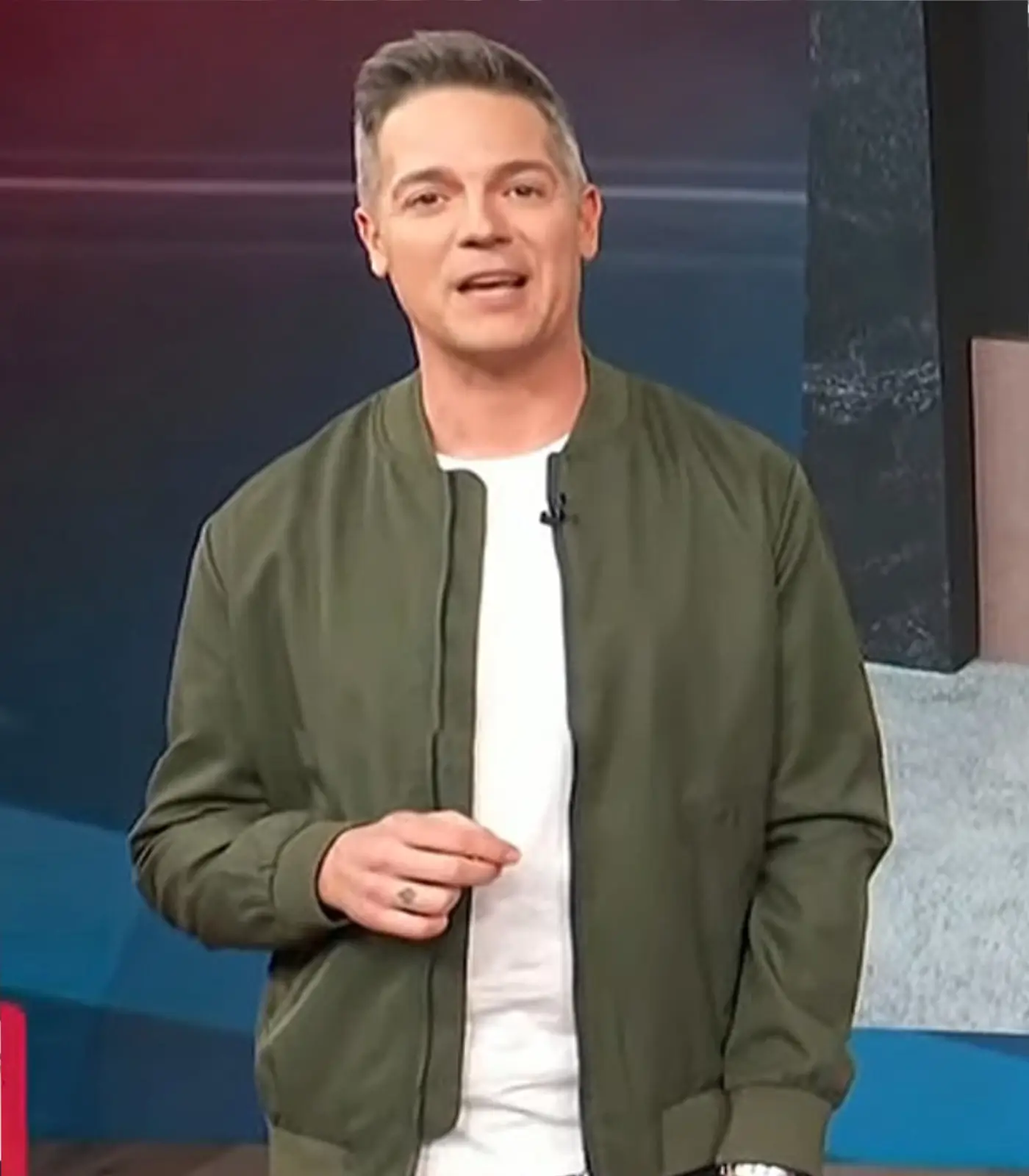 Access Hollywood Jason Kennedy Green Jacket